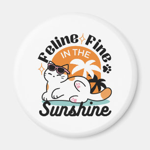 Íman Feline Fine no Sol - Gato Tropical Relaxado