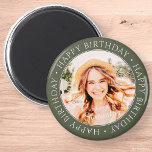 Íman Feliz Aniversário Foto Personalizada Simples<br><div class="desc">Este design simples e moderno é composto por tipografia de serifa e adiciona uma foto personalizada.</div>