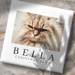 Íman Feriado de Fotos de Pet da Família Personalizada M<br><div class="desc">Design é composto por tipografia quic moderna com sans serif e serif font. Adicione uma foto de animais de estimação da família personalizada e um ano.</div>