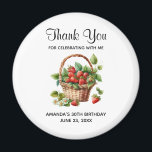 Íman Festa de Morangos, Cheio de Cesta Bonita, Obrigado<br><div class="desc">Um ímã com uma nova vibração de verão. Uma ilustração fofinha com morangos colhidos frescos enchendo um cesto mais fraco.</div>