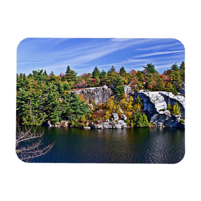 Íman Folhagem de outono em torno do lago Minnewaska (Horizontal)