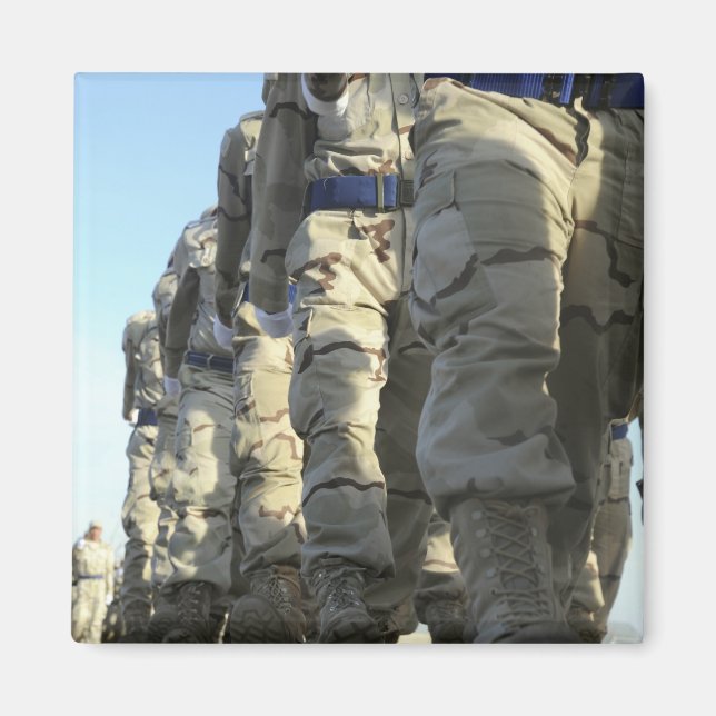 Íman Força aérea iraquiana recruta marcha (Frente)