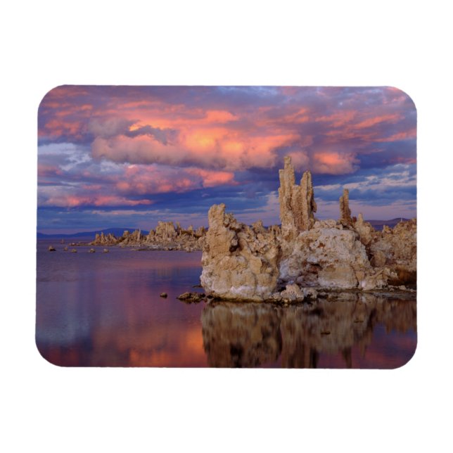 Íman Formações de Tufa no Lago Mono (Horizontal)