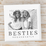 Íman Foto BFF de Melhores Amigos Modernos e Minimalista<br><div class="desc">Design é composto por tipografia divertida e divertida com fontes sans serif e serif. Adicionar uma foto personalizada.</div>