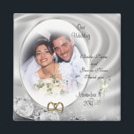 Íman Foto de diamantes de Casamento Magnet<br><div class="desc">Foto do Magnet de diamantes de Casamento. Composição de imagem e ilustração para o elegante casamento formal, aniversário ou modelo de festa de noivado O texto é totalmente personalizável. Adicione suas informações ou altere-as completamente. Selecione uma fonte e cor diferentes. O modelo pode ser utilizado para qualquer ocasião especial. Simplesmente...</div>
