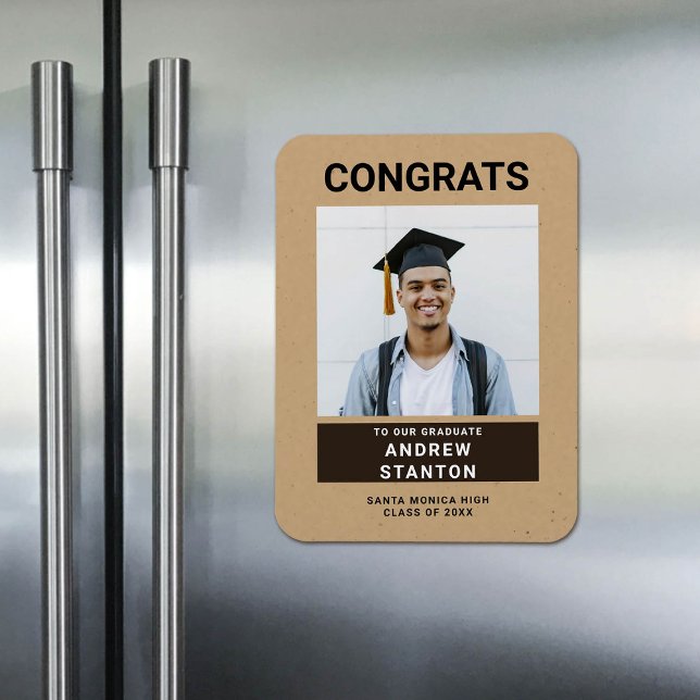 Íman Foto de Formatação de Meninos Simples Modernos em  (rustic craft graduation photo announcement template magnet)