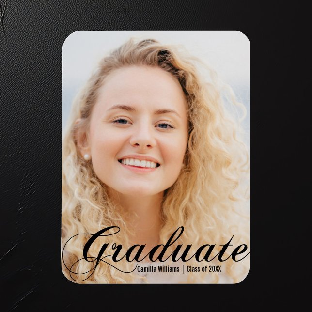 Íman Foto de Graduado Elegante com Letra Floral Preta (Criador carregado)