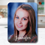 Íman Foto personalizada de nome personalizado<br><div class="desc">Carregue uma foto, adicione um nome e crie facilmente seu ímã personalizado de fotos. Clique em PERSONALIZAR para alterar a cor do texto ou o tamanho do texto. Você pode TRANSFERIR este DESIGN em outros produtos do Zazzle e ajustá-lo ao ajustado da maioria dos itens do Zazzle. Você também pode...</div>