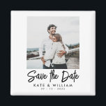 Íman Foto simples e moderna Casamento Salve a Data<br><div class="desc">Uma simples imã salve a data fotográfica moderna. Personalize esta design minimalista para ter seus detalhes pessoais e sua mensagem.</div>