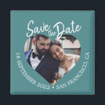 Íman Foto Turquesa Moderno Script Salve a Data<br><div class="desc">Ímã de foto azul-petróleo com script moderno para salvar a data, apresentando uma janela de foto em forma de coração, fundo azul-petróleo profundo e texto em script escrito à mão em branco. Este design destaca sua foto de noivado, apresentando claramente a data e o local do casamento em uma paleta...</div>