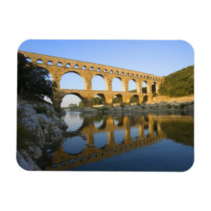 Íman França, Avinhão. O aqueduto romano Pont du Gard