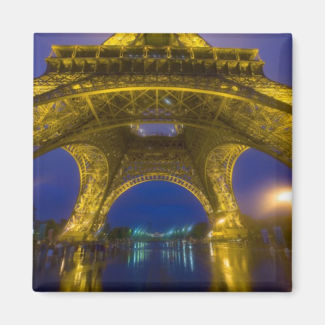 Íman França, Paris. Torre Eiffel iluminada à (Frente)