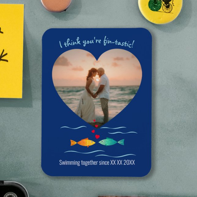 Íman Funny Fish Pun Custom Photo Valentine's Day (Funny blue Valentine's day custom photo magnet with colorful ocean fish and heart shape)