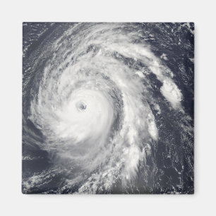 Íman Furacão Bill no Oceano Atlântico