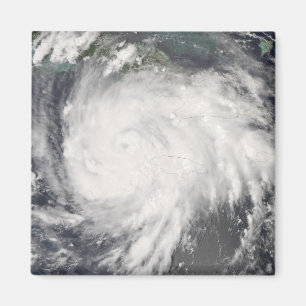 Íman Furacão Gustavo sobre Jamaica