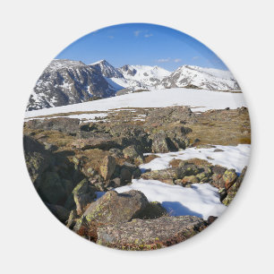 Íman Fusão de neve nas montanhas rochosas