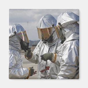 Íman Fuzileiros de combate a incêndios por salvação de