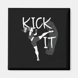 Íman Garota de Kickboxing Dê um Chute