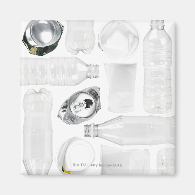 Íman Garrafas de plástico, xícaras e latas de alumínio (Frente)