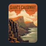 Íman Giants Causeway Norte Irlanda Viagem Vintage<br><div class="desc">Giants Causeway vetor art design. Giants Causeway é uma área de cerca de 40.000 colunas basalto interligadas,  o resultado de uma antiga erupção de fissura vulcânica.</div>