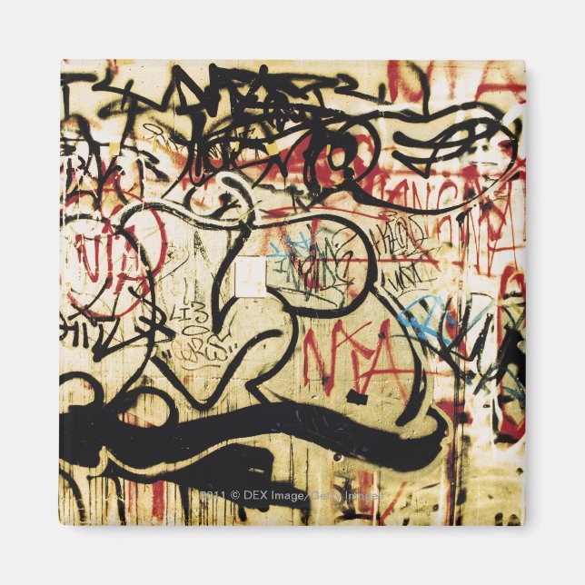 Íman Grafite na parede (Frente)