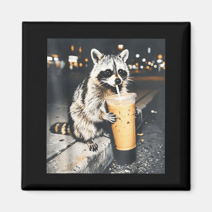 Íman Guaxinim engraçado bebendo café gelado meme animal