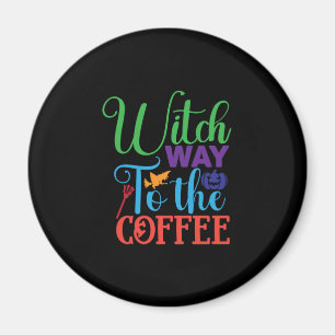 Íman Halloween Witch Caminhando Para O Café