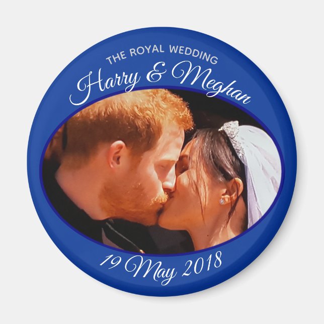 Íman Harry e Meghan beijam a foto do casamento real (Frente)