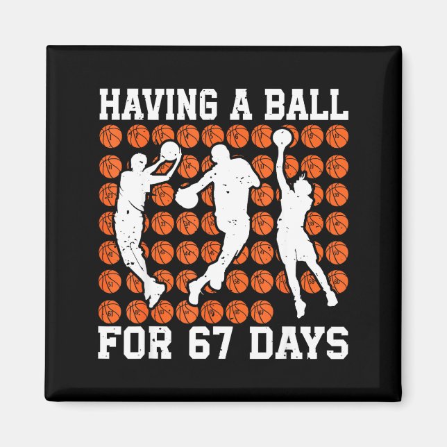 Íman Having A Ball For 67 Days Basketball Player Studen (Frente)