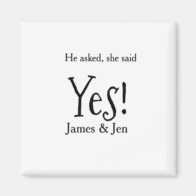 Íman He asked she said yes engagement party name simple (Frente)