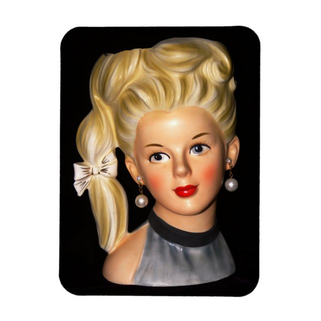 Íman Head Vase 1960 Girl with Bouffant & Side Ponytail (Vertical)