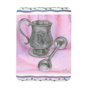 Íman Heirloom Cup e Rattle no fundo roxo