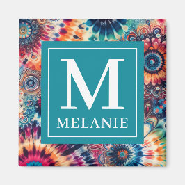 Íman Hippie Retro Tie-Dye Monograma