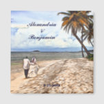 Íman Horário Tropical de Verão, Casamento com Aquarela<br><div class="desc">Summer Tropical Beach Wedding Watercolor Magnets tem um belo casal de casamento a desfrutar de uma caminhada romântica na praia com palmeiras,  água do mar azul e céu. Fotografia do casal de casamento Denise Bennerson,  fotógrafo tirado na bela praia em Ruas. Croix USA Virgin Islands</div>