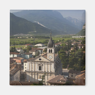 Íman Igreja colegiada de manhã, Arco, Trento