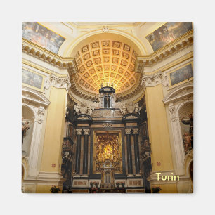 Íman igreja Monte Cappuccini na montanha em Turim