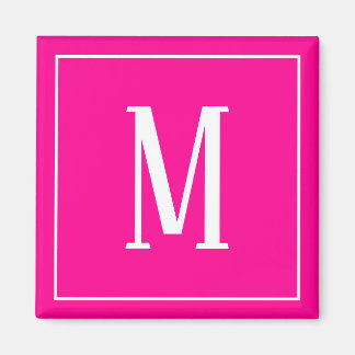 Íman Ímã Quadrado com Monograma Branco sobre Rosa Vibra