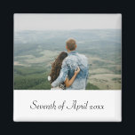 Íman Imagem de data de casamento de Casal foto<br><div class="desc">Imagem de Casal foto de casamento. Use esta modelo para criar ímãs personalizados, obrigado você, pessoal ou qualquer tipo que você queira. Projetado para casais e aniversário de casamento, mas pode ser usado para qualquer ocasião. Se você tiver alguma dúvida, sugestões, solicitações de produtos ou se precisar de ajuda ou...</div>