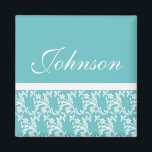 Íman Imagens de Casamento Personalizadas<br><div class="desc">Adicione suas próprias palavras ou iniciais a esta linha de adesivos e ímãs,  disponíveis em rosa,  preto,  vermelho ou azul. Eles são feitos para combinar nossos cartões de nota,  convites,  portas copos e cartões de saudação para todas as suas necessidades de casamento!</div>