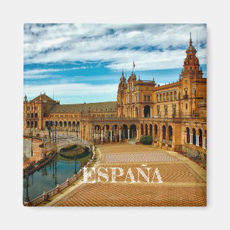 Íman imán Plaza España de Sevilla, en Andalucía, España