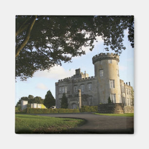 Íman Irlanda, a entrada lateral do Castelo Dromoland.