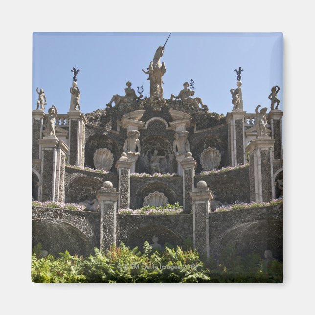 Íman Isola Bella é uma das Ilhas Borromédias em (Frente)