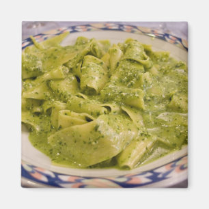 Íman Itália, Camogli. Prato de massa com pesto