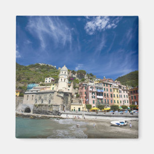 Íman Itália, Cinque Terre, Vernazza, Porto e Igreja 2