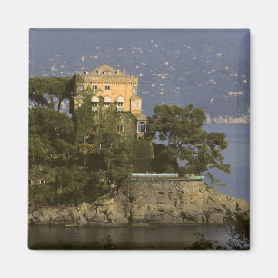 Íman Itália, Portofino. A vida cênica no
