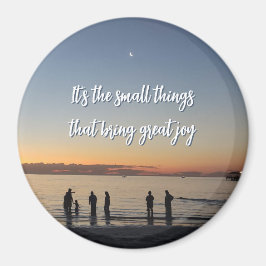 Íman "It's The Small Things That Bring Great Joy"