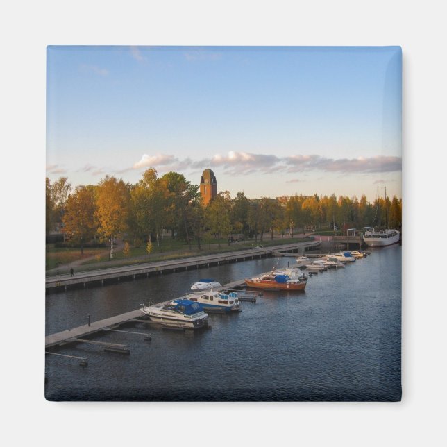 Íman Joensuu (Frente)