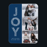 Íman JOY Foliage Lettering Blue Photo Collage<br><div class="desc">JOY Foliage Lettering Red Christmas Photo Collage Flat Magnet | Envie Cartões de natal com este ímã fotográfico de feriado caprichoso. Apresenta a tipografia decorativa de JOY. Personalize adicionando seus detalhes.</div>