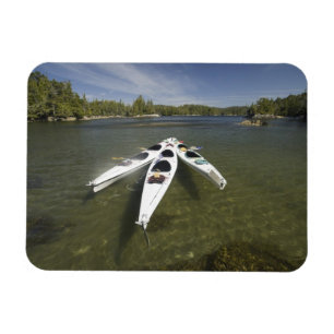 Íman Kayak Frota no Descanso Durante a Tarde da Tarde