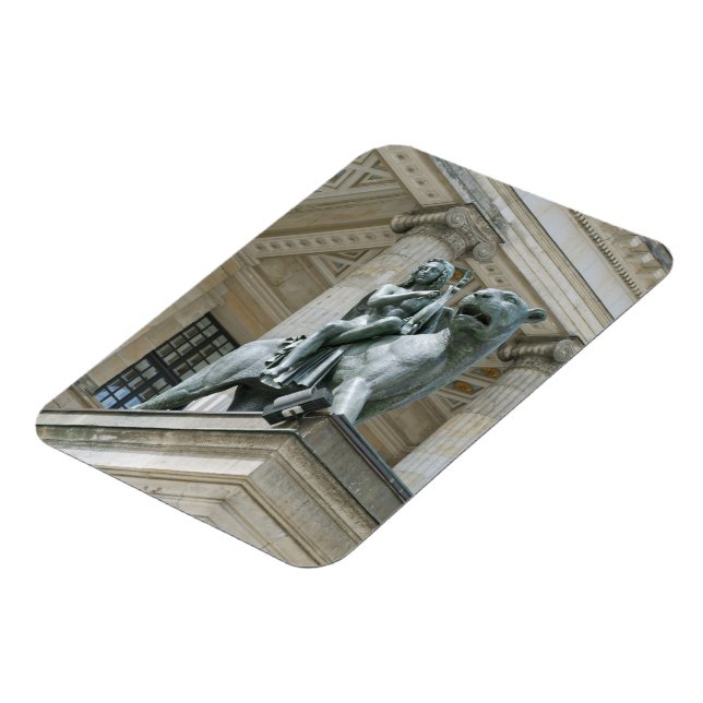 Íman Konzerthaus Berlin (Left Side)